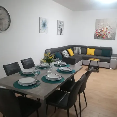 Vacation Zdravka Holiday home